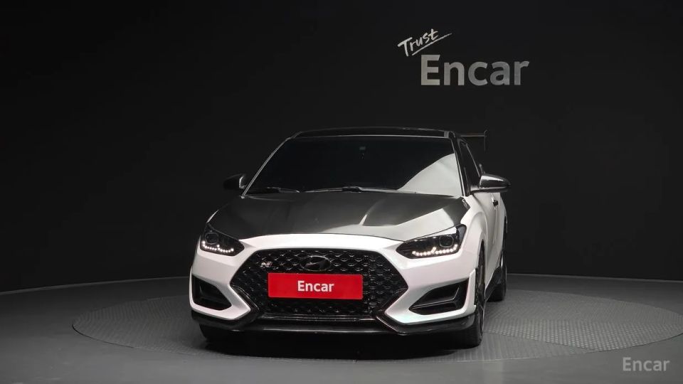 Hyundai Veloster
