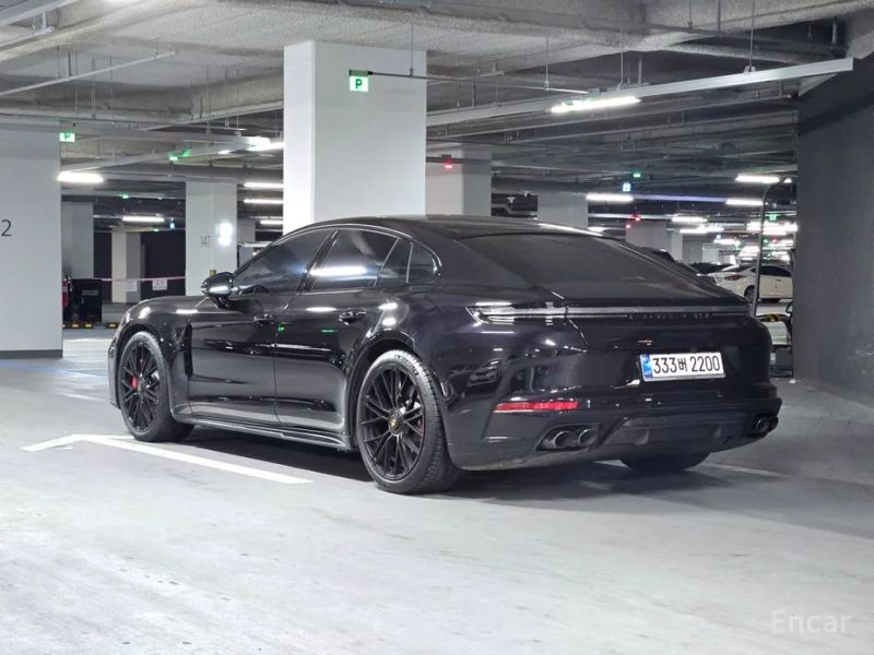 Porsche Panamera