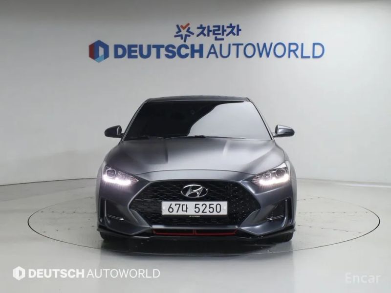 Hyundai Veloster