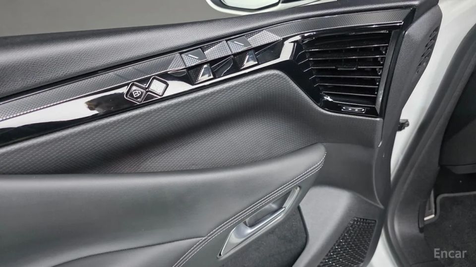Citroen-DS DS4