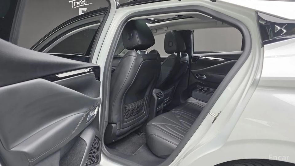 Citroen-DS DS4