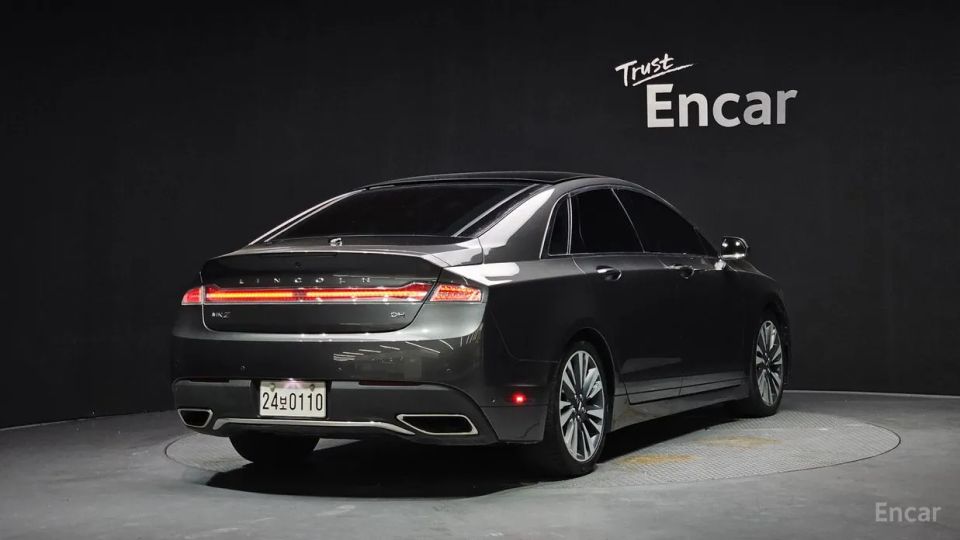 Lincoln MKZ