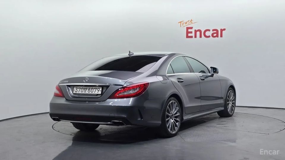 Mercedes-Benz CLS-Class