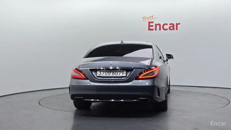 Mercedes-Benz CLS-Class