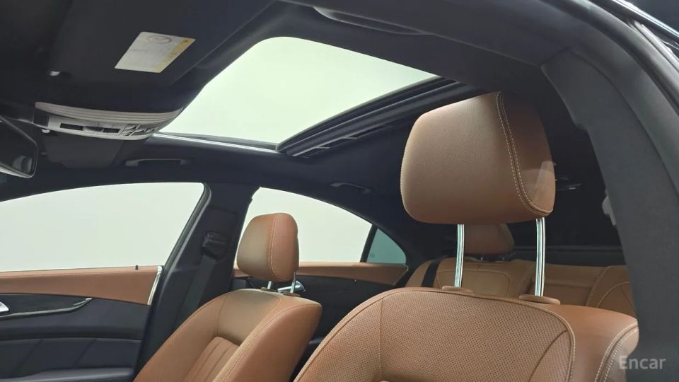 Mercedes-Benz CLS-Class