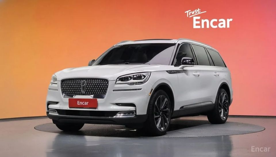 Lincoln Aviator
