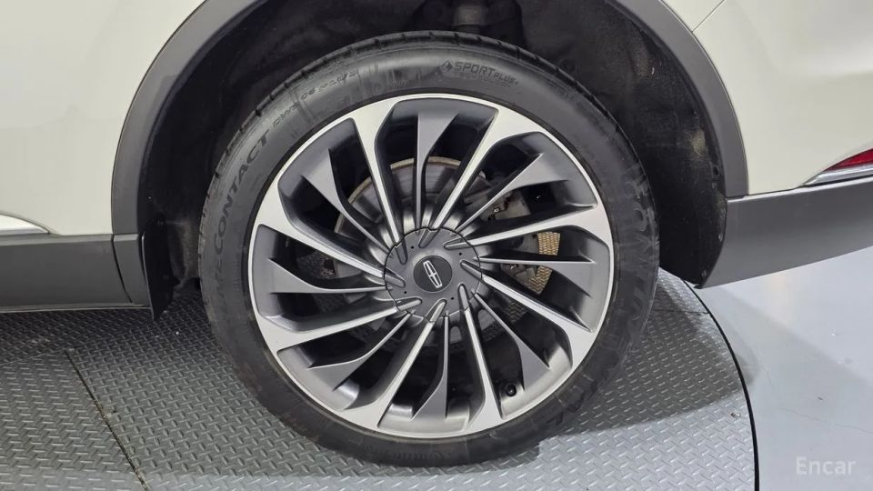 Lincoln Aviator