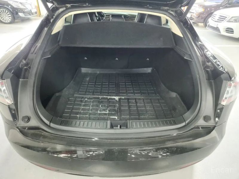 Tesla model-s