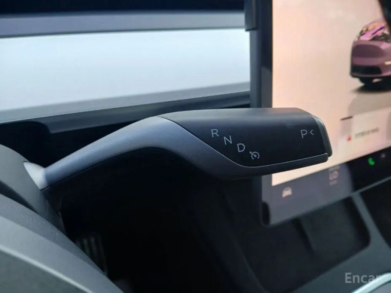 Tesla model-y