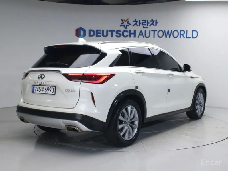 Infiniti QX50