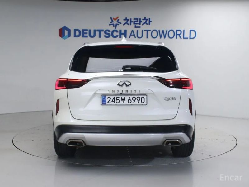 Infiniti QX50