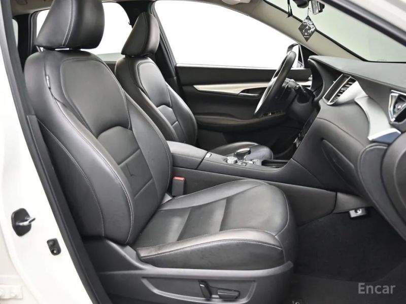 Infiniti QX50