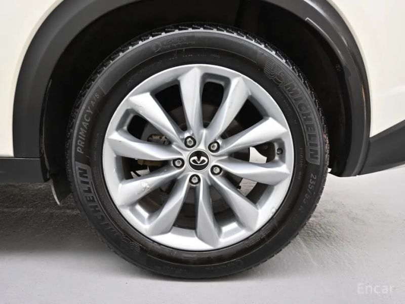 Infiniti QX50