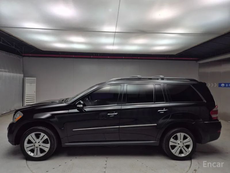 Mercedes-Benz GL-Class