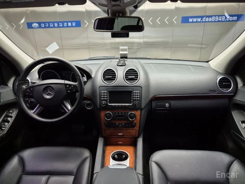 Mercedes-Benz GL-Class