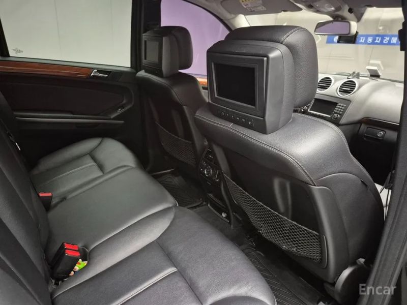 Mercedes-Benz GL-Class