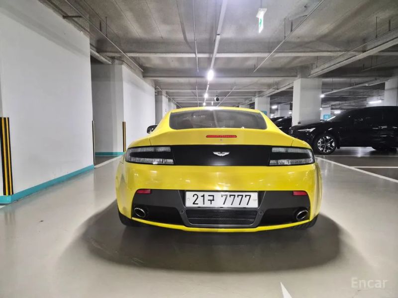Astonmartin Vantage
