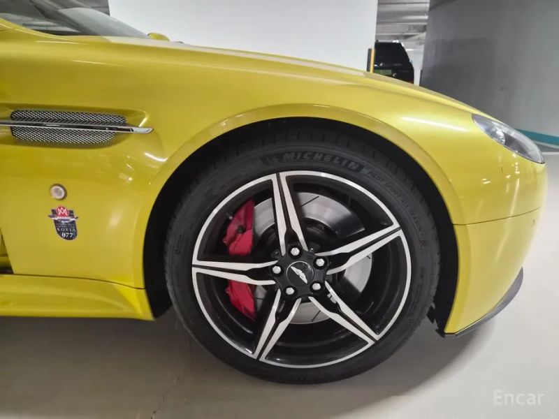 Astonmartin Vantage