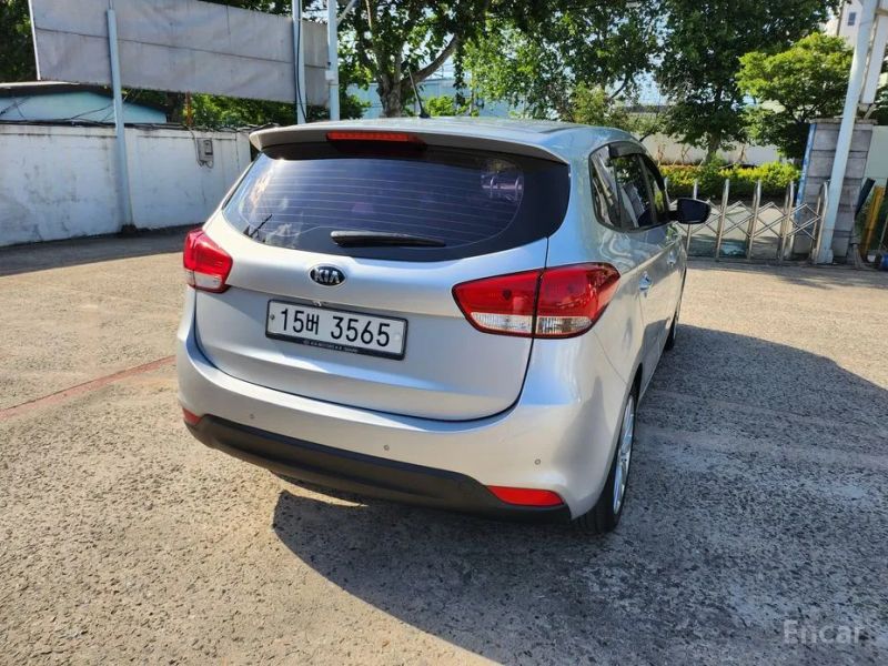 Kia Carens