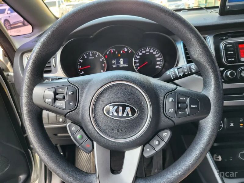 Kia Carens