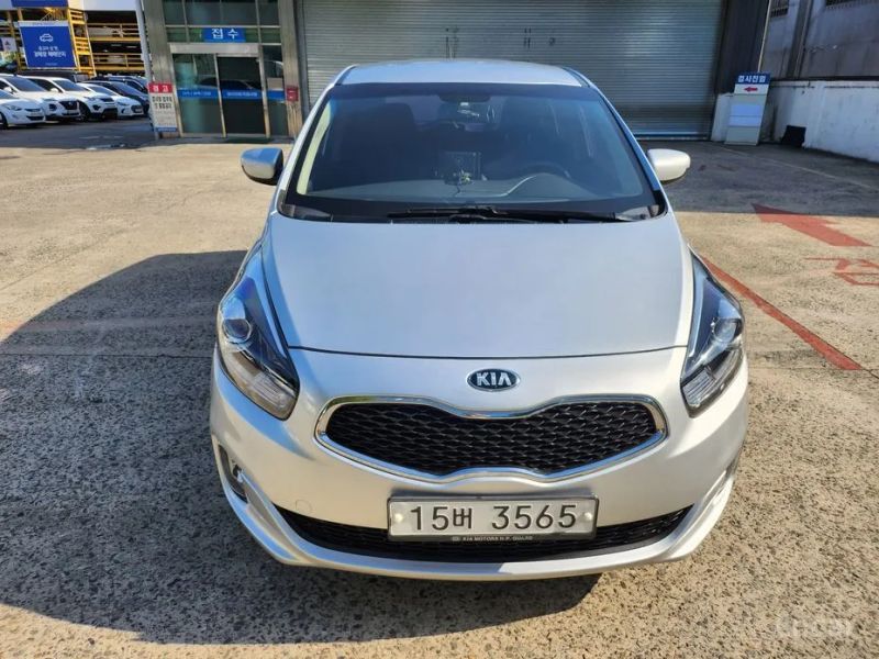 Kia Carens
