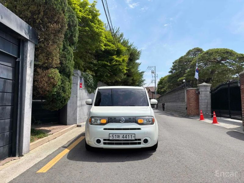 Nissan Cube