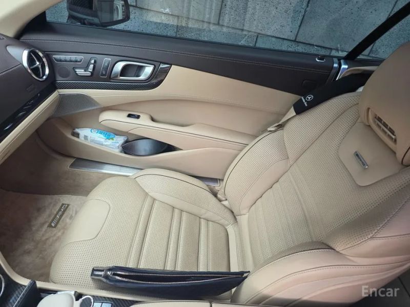 Mercedes-Benz SL-Class