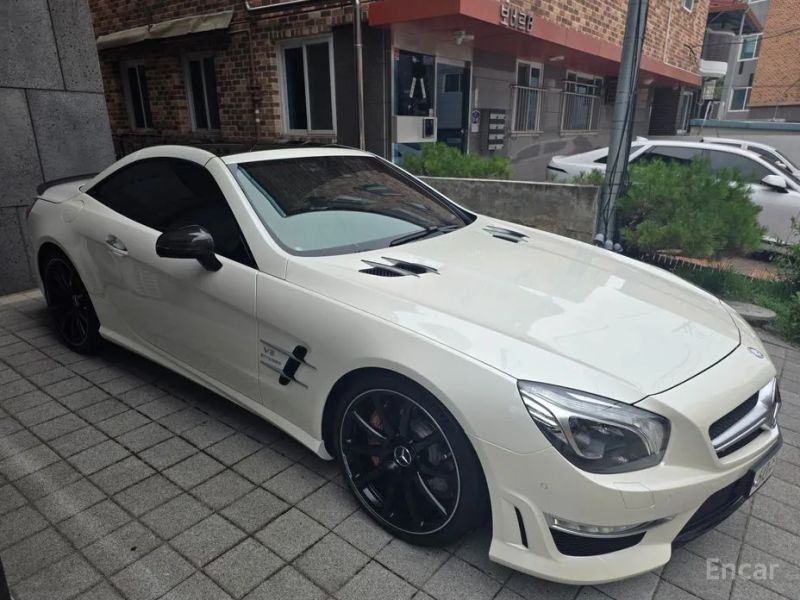 Mercedes-Benz SL-Class