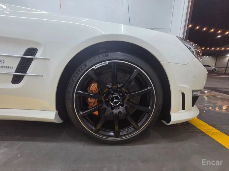 Mercedes-Benz SL-Class