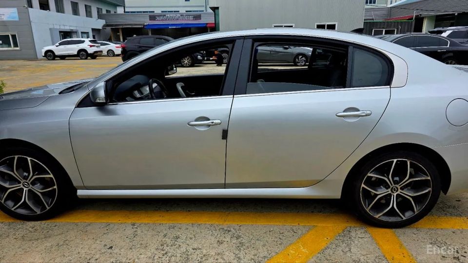 Renault-KoreaSamsung SM5