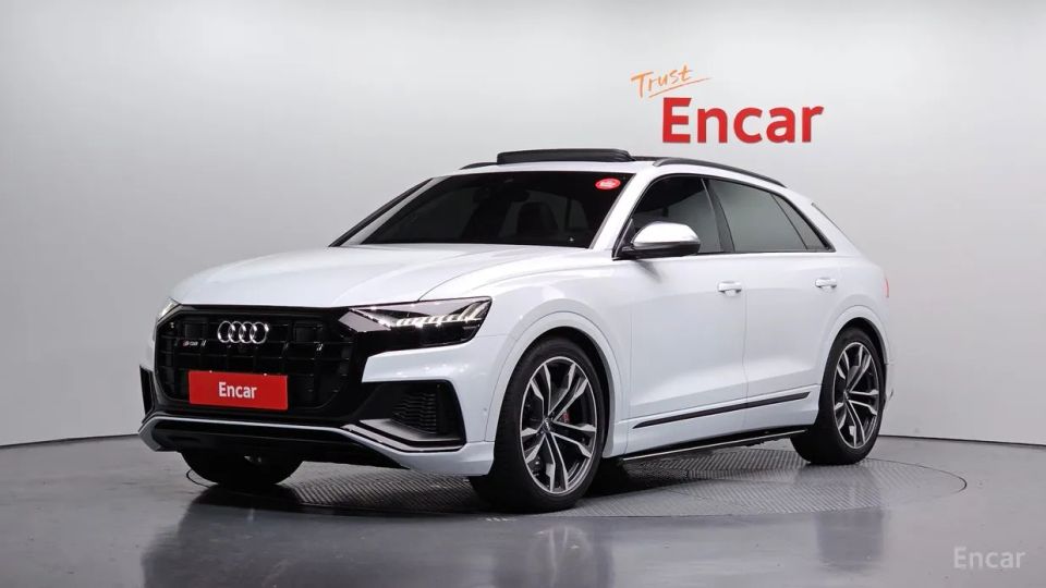 Audi SQ8