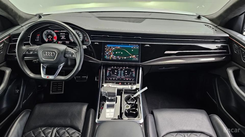 Audi SQ8