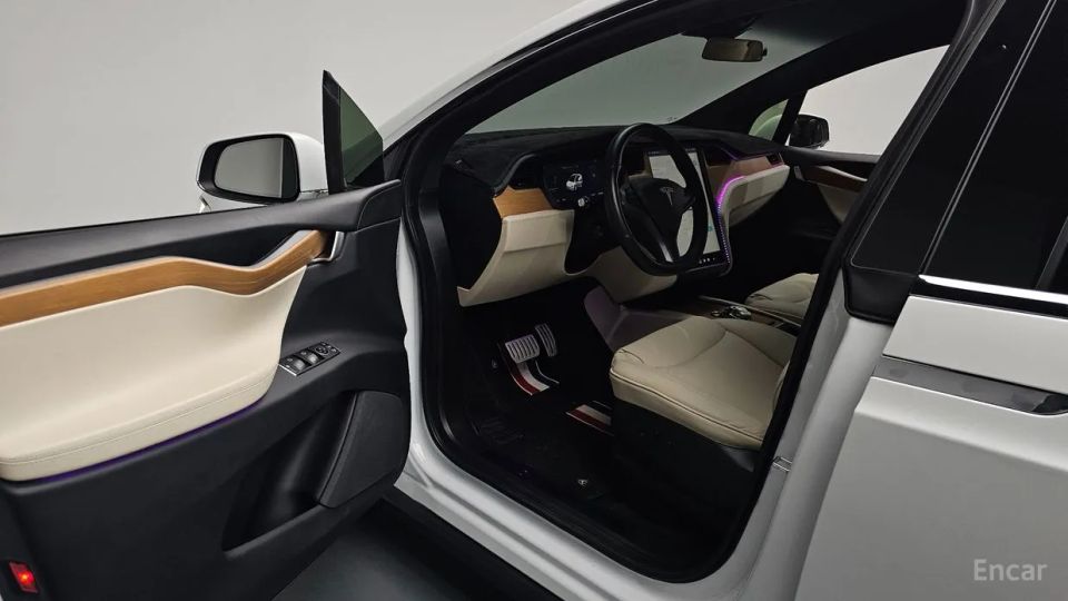 Tesla model-x