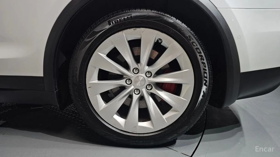 Tesla model-x