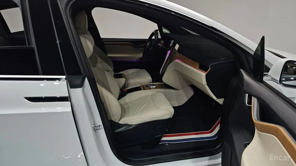 Tesla model-x