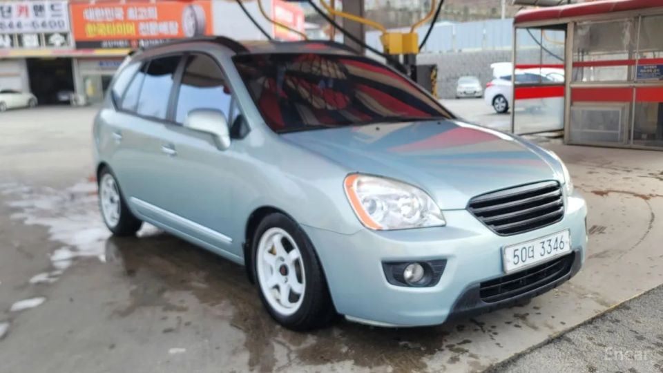 Kia Carens