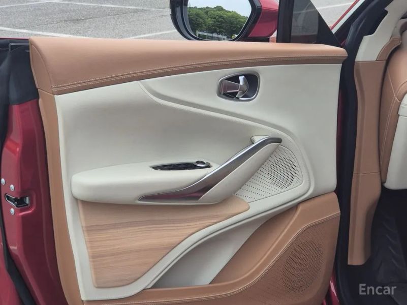 Astonmartin DBX