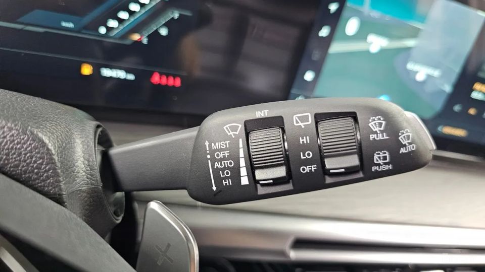 KG_Mobility_Ssangyong Actyon