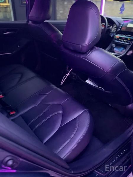 Toyota Avalon