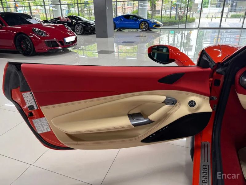 Ferrari F8