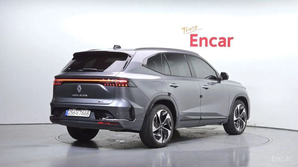 Renault-KoreaSamsung Grand Koleos