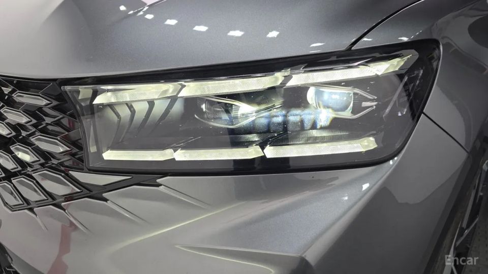 Renault-KoreaSamsung Grand Koleos