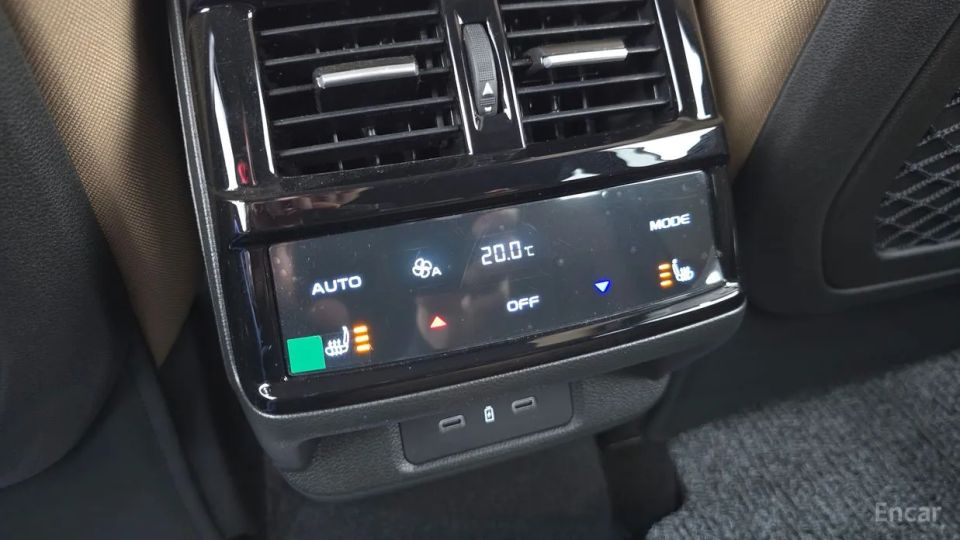 Renault-KoreaSamsung Grand Koleos