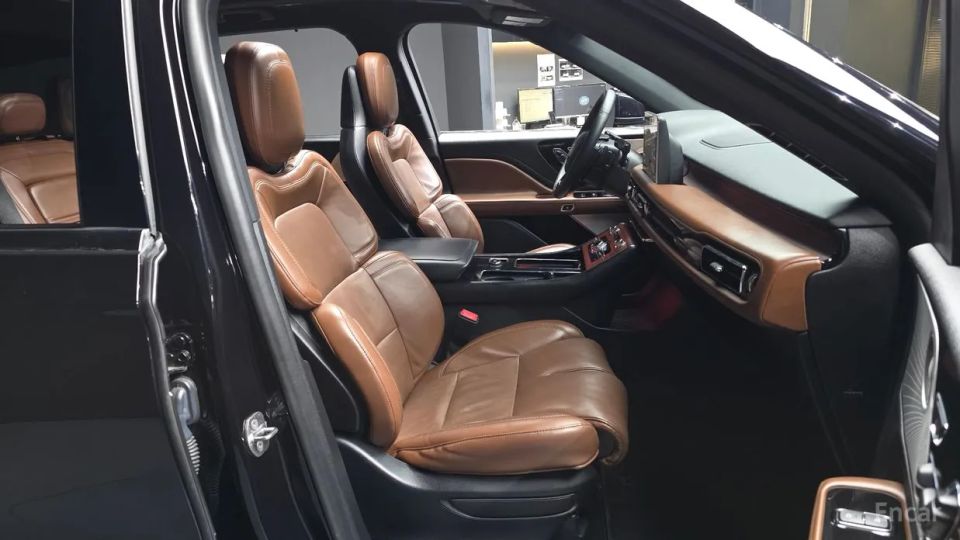 Lincoln Aviator