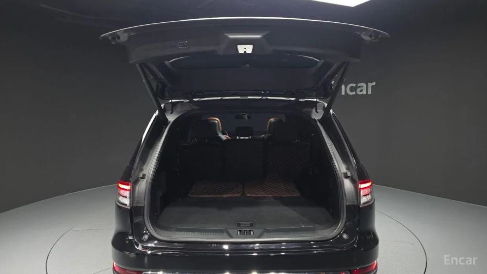 Lincoln Aviator