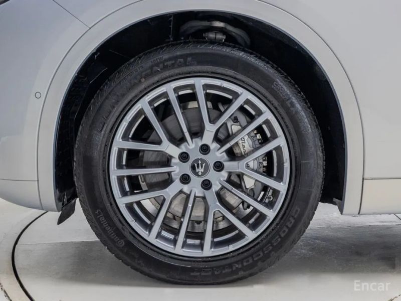 Maserati Grecale