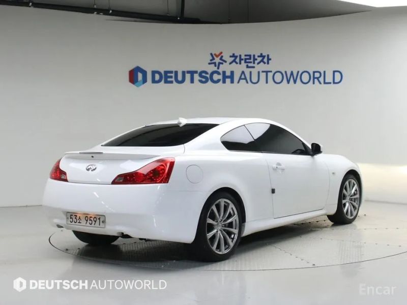 Infiniti G