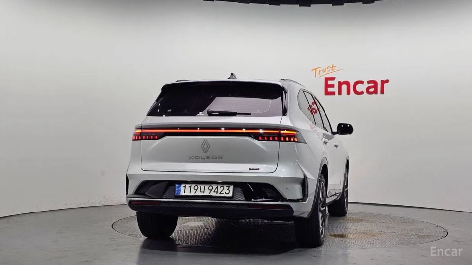 Renault-KoreaSamsung Grand Koleos
