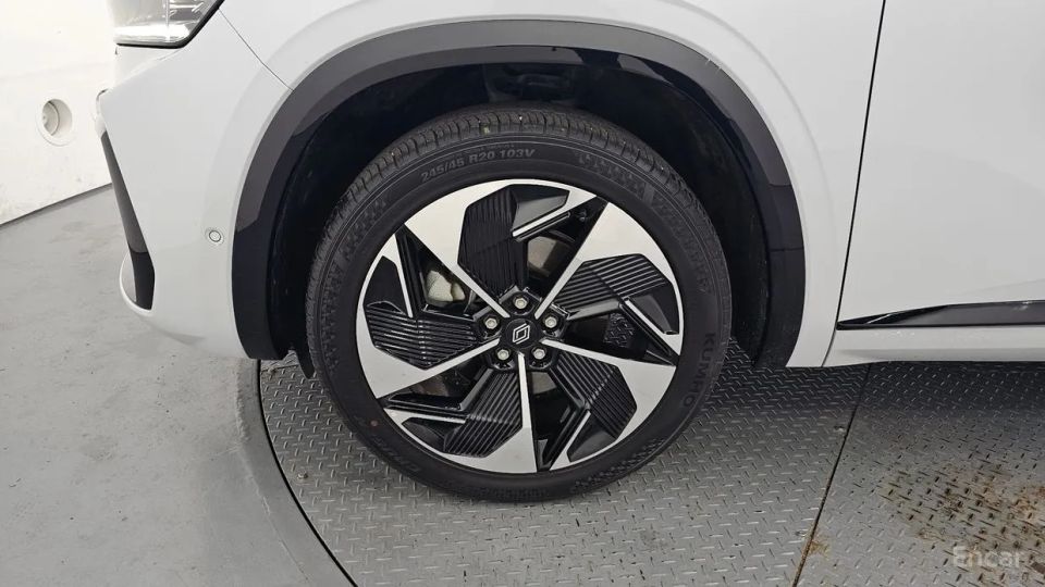 Renault-KoreaSamsung Grand Koleos