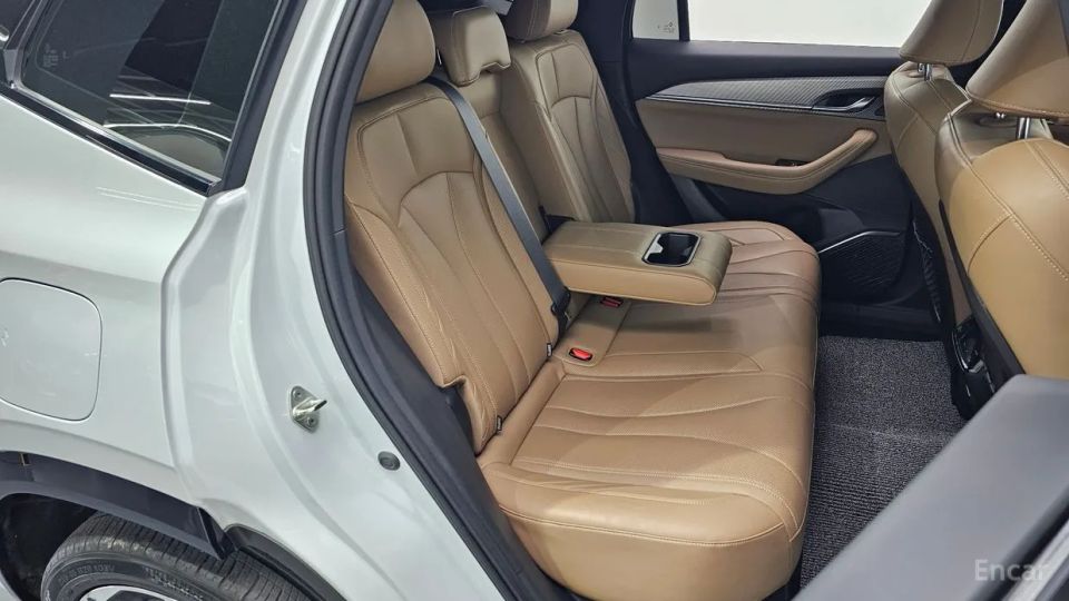 Renault-KoreaSamsung Grand Koleos